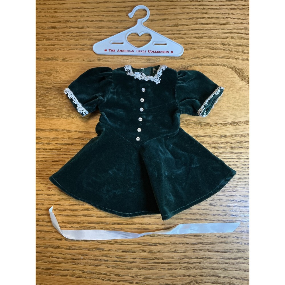 American  girl Molly everGreen Velvet Christmas Dress Pleasant Company Hanger